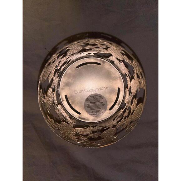 Bath & Body Works Pineapple & Plumeria 3 Wick Candle Holder - Picture 3 of 3